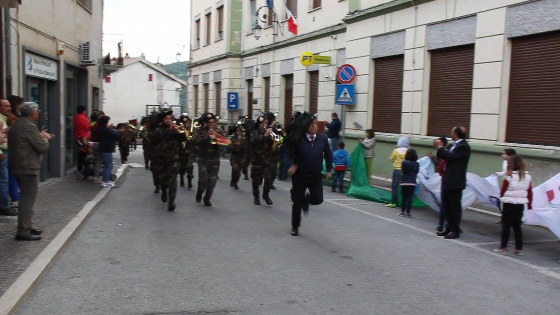 COMMEMORAZIONE PER IL CENTENARIO DELLA PRIMA GUERRA MONDIALE - GRUMENTO NOVA 24 MAGGIO 2015  (Foto ProLoco Grumento)