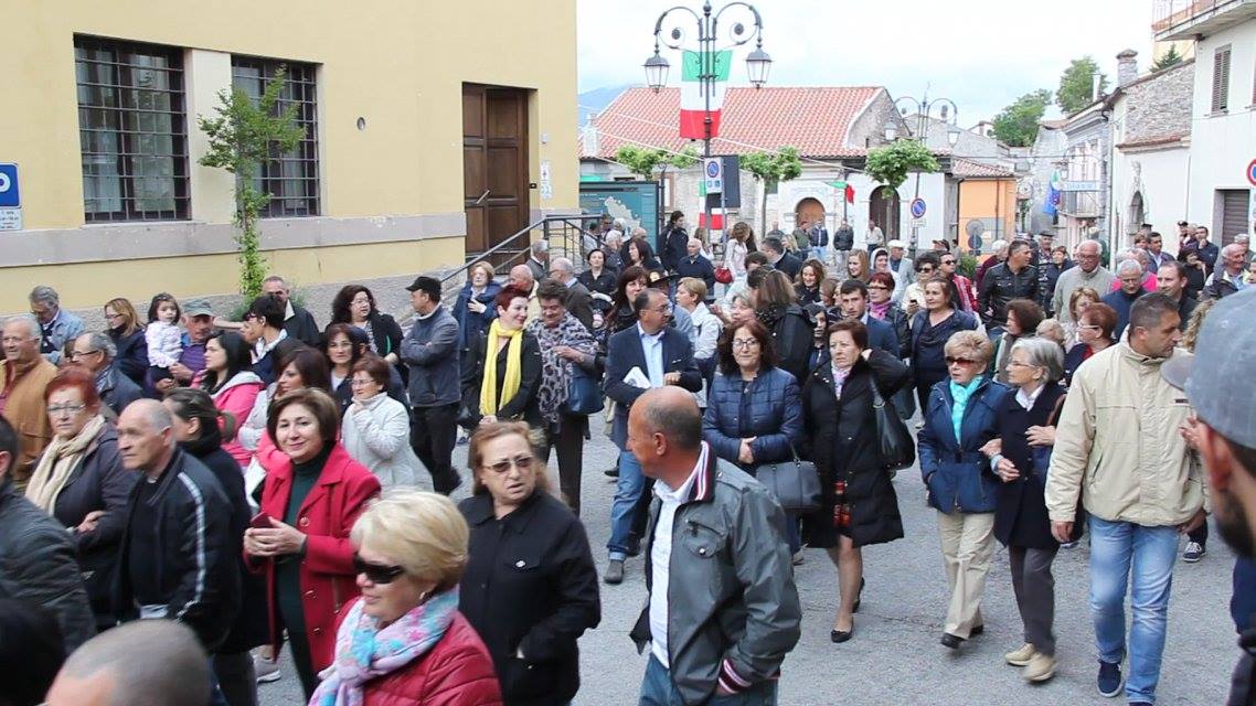COMMEMORAZIONE PER IL CENTENARIO DELLA PRIMA GUERRA MONDIALE - GRUMENTO NOVA 24 MAGGIO 2015  (Foto ProLoco Grumento)