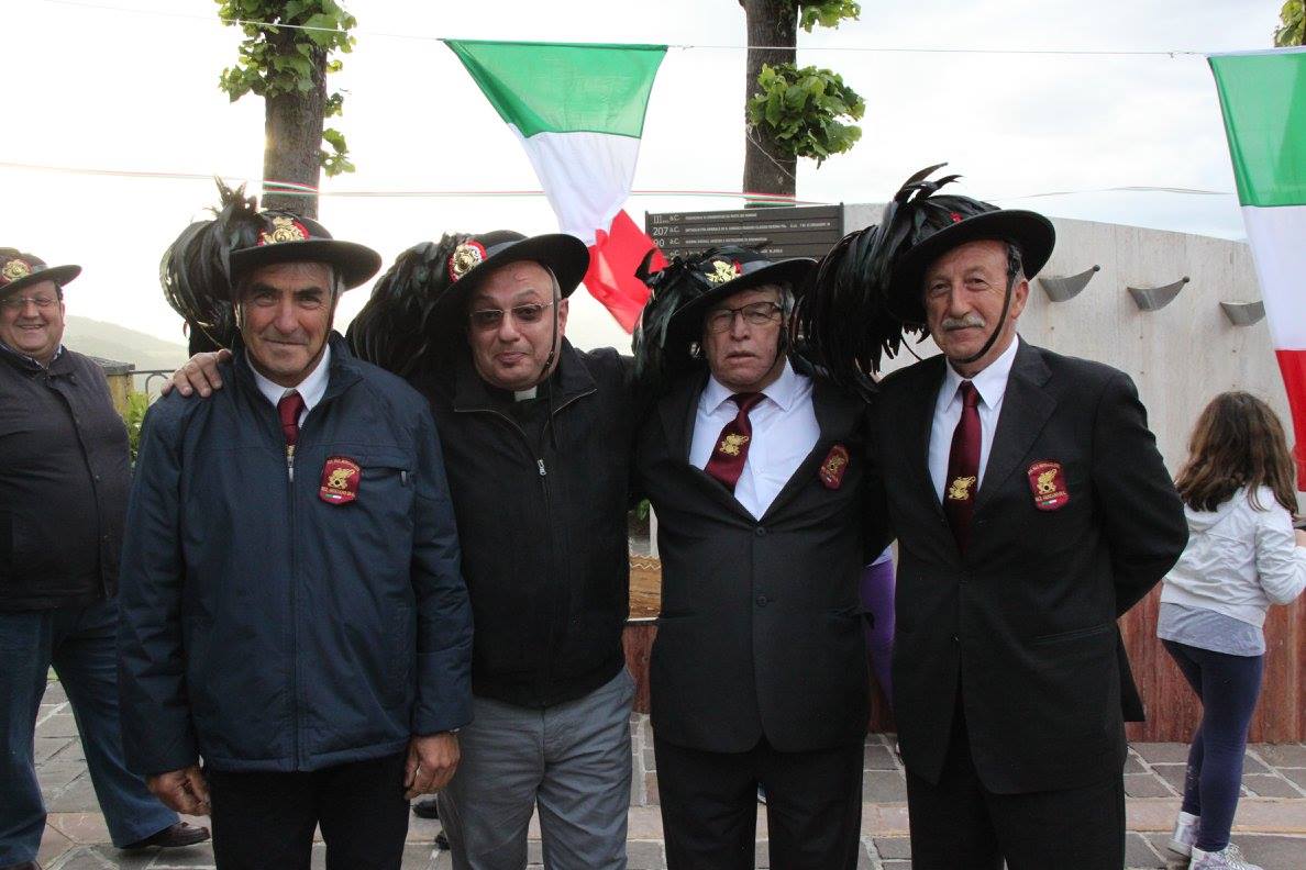 COMMEMORAZIONE PER IL CENTENARIO DELLA PRIMA GUERRA MONDIALE - GRUMENTO NOVA 24 MAGGIO 2015  (Foto ProLoco Grumento)